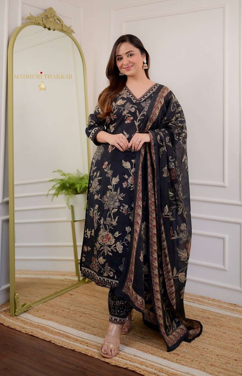 Flawless Florals ? Printex Embroidered Cotton Dress for Daily Style (L) - Image 7